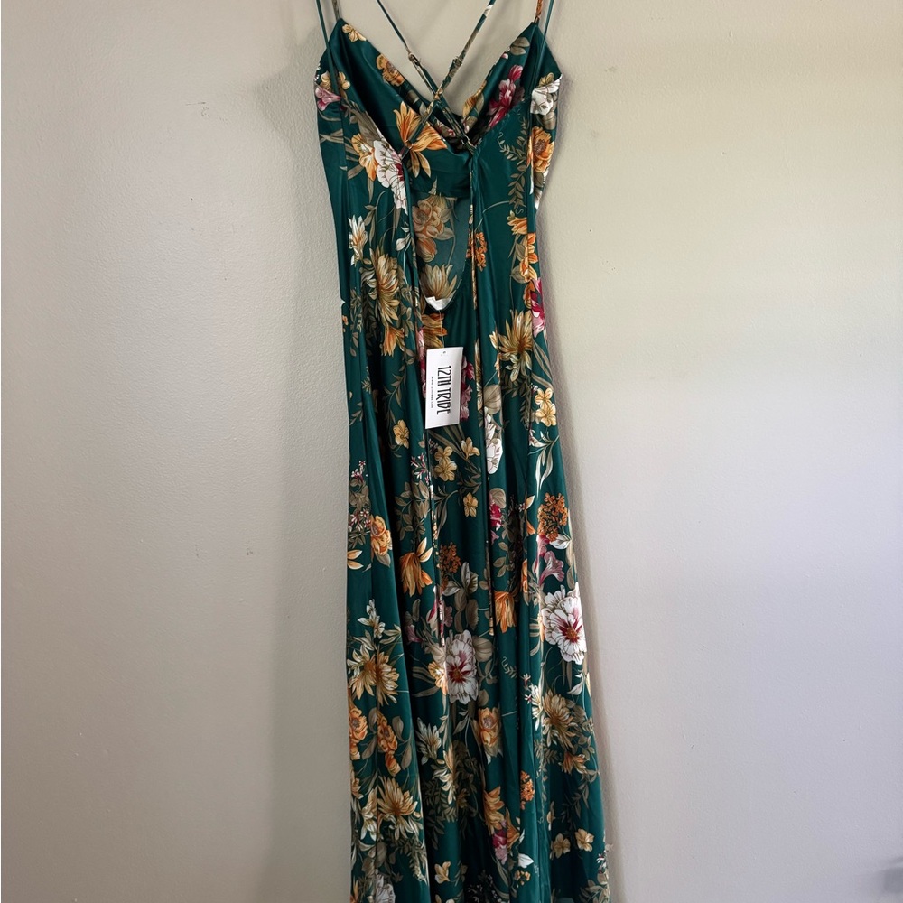 12th Tribe Emerald Green Floral Satin Slip Dress with Thigh Slit - Picture 4 of 4